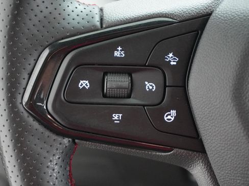 Used 2024 Chevrolet Trax RS w/ Driver Confidence Package image 19