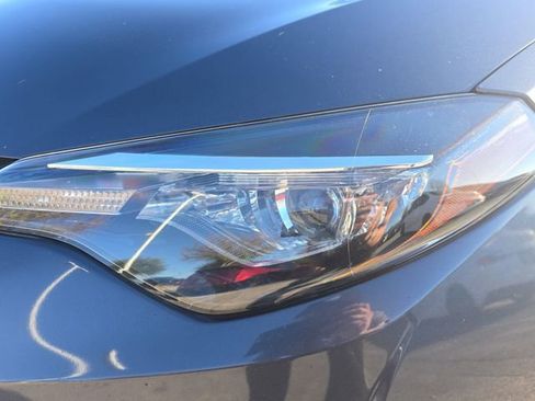 Used 2019 Toyota Corolla LE image 30