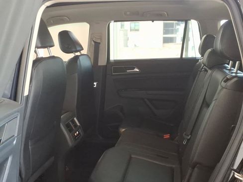 Used 2019 Volkswagen Atlas SE w/ Panoramic Sunroof Package AWD/4WD image 15