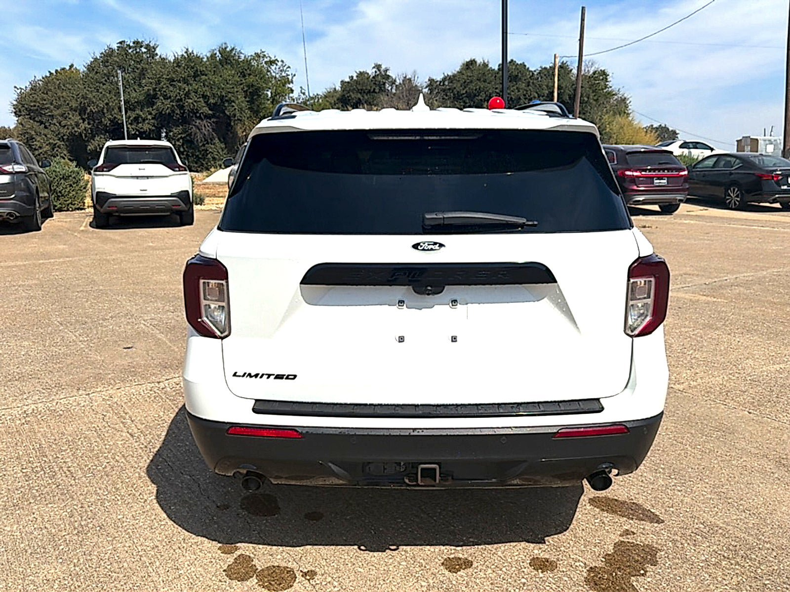 Used 2021 Ford Explorer Limited w/ Equipment Group 301A RWD image 5