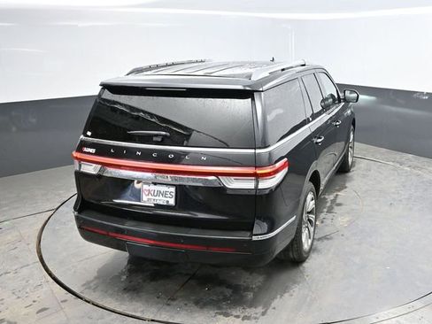 Used 2024 Lincoln Navigator Reserve AWD/4WD image 47