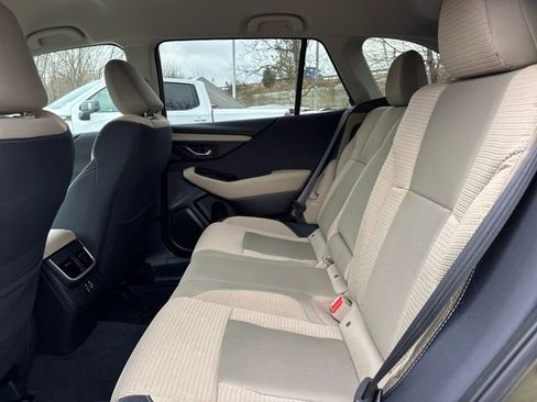 Used 2025 Subaru Outback Premium w/ Popular Package #1 image 10