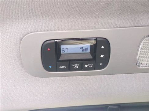 Used 2019 Honda Odyssey EX-L image 19