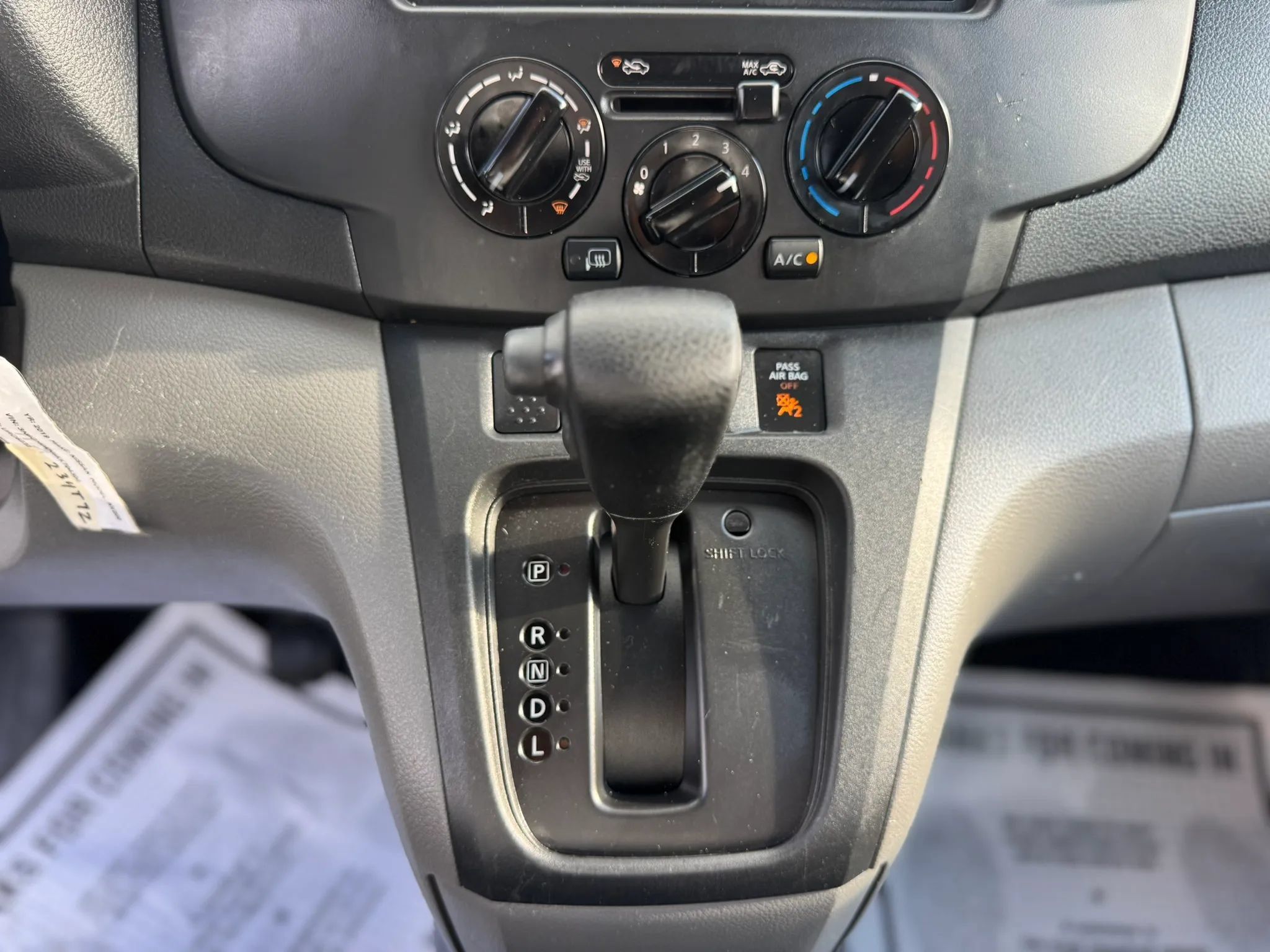 Used 2019 Nissan NV200 SV FWD image 18
