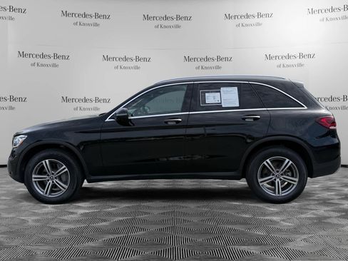 Certified 2022 Mercedes-Benz GLC 300 4MATIC image 2