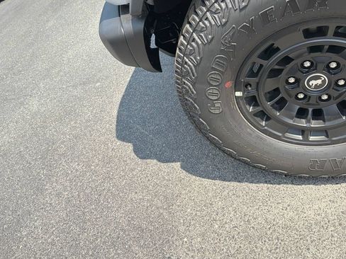 New 2026 Ford Bronco Badlands AWD/4WD image 27