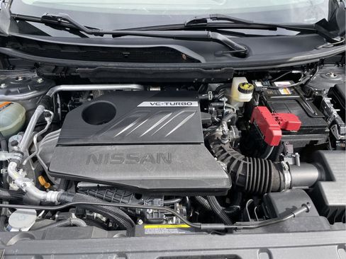 Used 2023 Nissan Rogue SV AWD/4WD image 8
