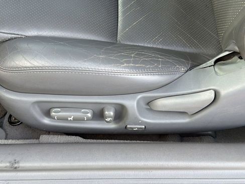 Used 2004 Toyota Solara SLE FWD image 14