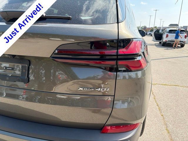 Used 2026 BMW X5 xDrive40i AWD/4WD image 17