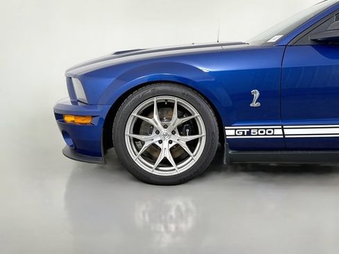 Used 2009 Ford Mustang Shelby GT500 RWD image 26