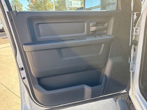New 2025 RAM 2500 Tradesman AWD/4WD image 13