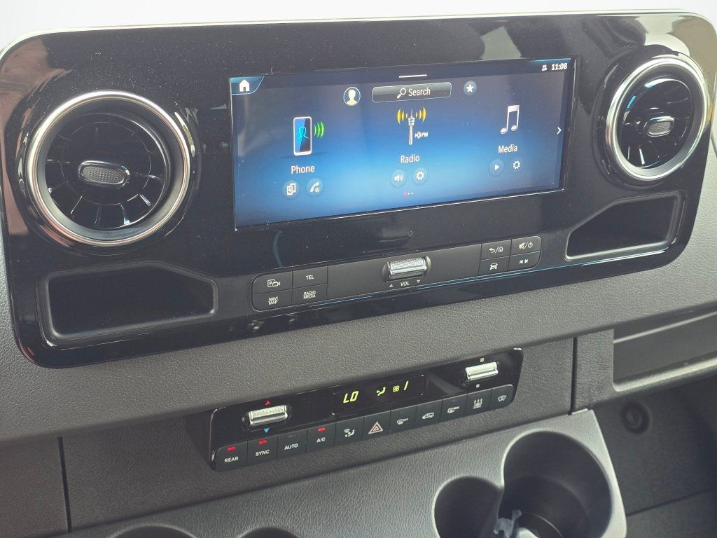 New 2026 Mercedes-Benz Sprinter 2500 image 42