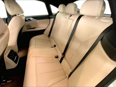 Used 2023 BMW i4 eDrive35 w/ Premium Package image 11