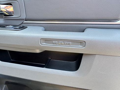 Used 2017 RAM 1500 Big Horn AWD/4WD image 49