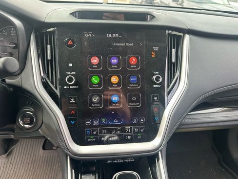 Used 2025 Subaru Outback Touring image 30