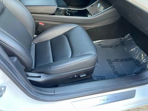 Used 2019 Tesla Model 3 Standard Range Plus RWD image 11