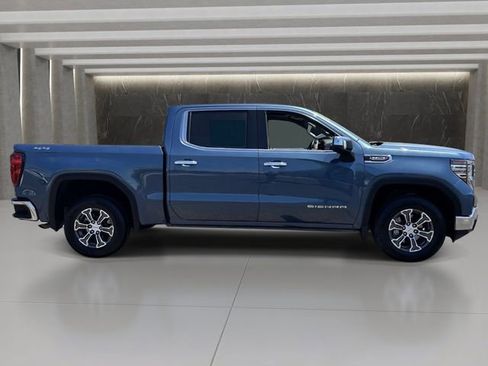 Used 2024 GMC Sierra 1500 SLT AWD/4WD image 7