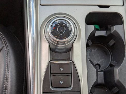 Used 2023 Ford Explorer XLT w/ Equipment Group 202A image 14