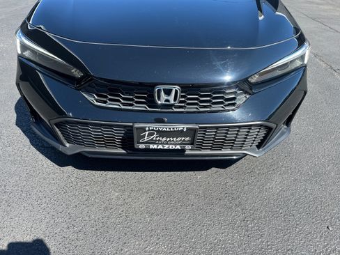 Used 2025 Honda Civic Sport image 22