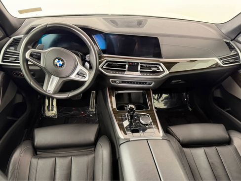 Used 2020 BMW X5 xDrive40i w/ M Sport Package image 11