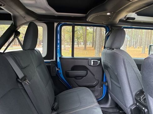 Used 2024 Jeep Wrangler Sport S image 25