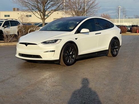 Used 2022 Tesla Model X image 1