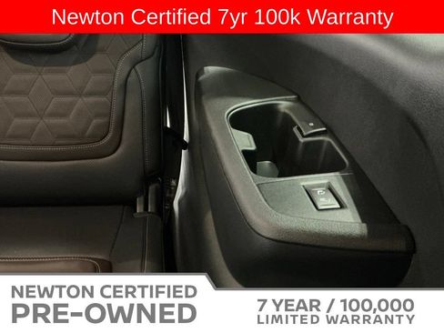 Used 2026 Nissan Armada Platinum RWD image 32