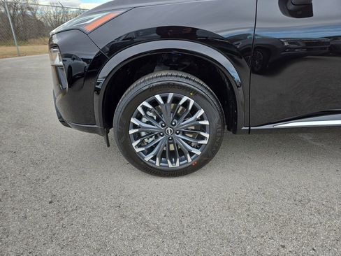 New 2026 Nissan Rogue Platinum w/ Tech Package image 38