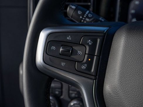 Used 2025 Chevrolet Silverado 1500 LT image 22