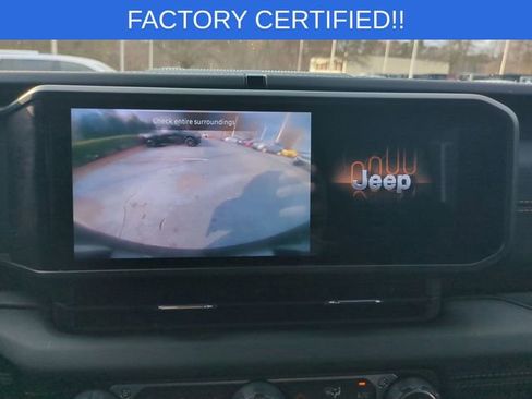 Certified 2024 Jeep Wrangler Unlimited Sahara image 17