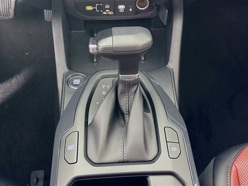 New 2025 Kia K4 GT-Line image 17