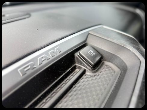 Used 2022 RAM 1500 Lone Star RWD image 32