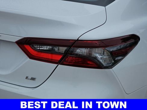 Used 2023 Toyota Camry LE FWD image 38