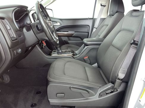 Used 2020 GMC Canyon SLE w/ Driver Alert Package image 17