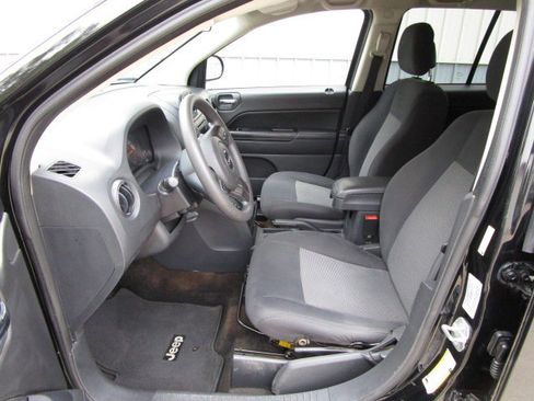 Used 2015 Jeep Compass Sport w/ Power Value Group AWD/4WD image 13