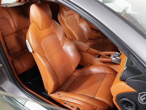 Used 2012 Ferrari FF image 36