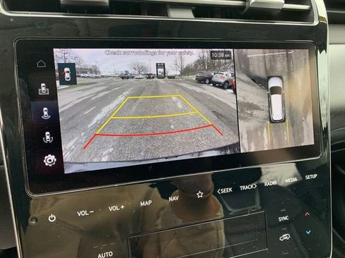 Used 2022 Hyundai Tucson Limited image 35