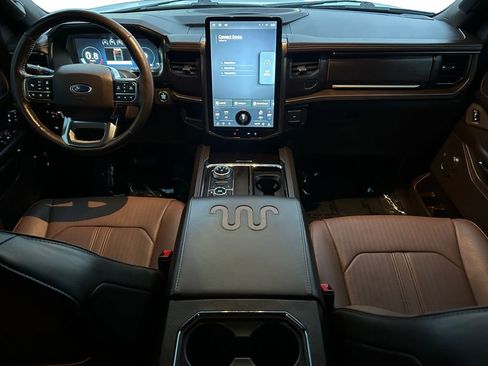 Used 2022 Ford Expedition Max King Ranch image 11