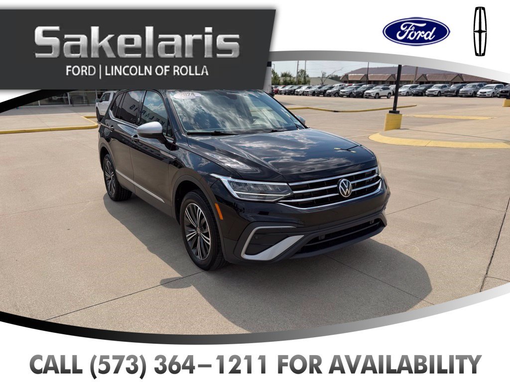 Used 2024 Volkswagen Tiguan Wolfsburg Edition AWD/4WD image 3
