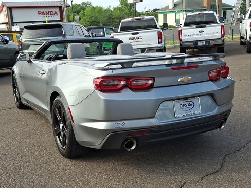 Used 2024 Chevrolet Camaro LT RWD image 6