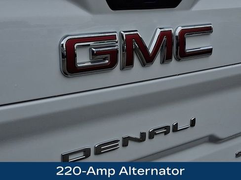Used 2025 GMC Sierra 2500 Denali w/ Denali Reserve Package AWD/4WD image 33