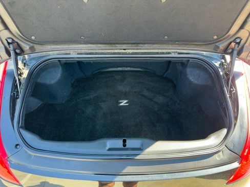 Used 2006 Nissan 350Z Touring image 26