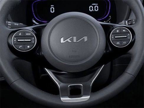 New 2025 Kia Soul EX FWD image 22