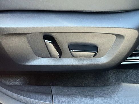 New 2026 Mitsubishi Outlander SEL FWD image 19