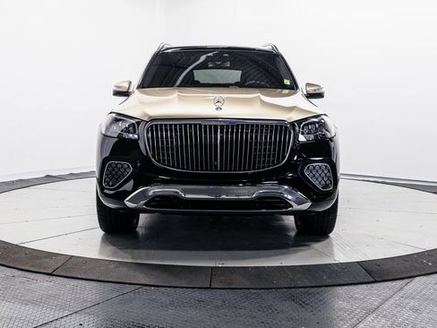 Used 2024 Mercedes-Benz Maybach GLS 600 Maybach GLS 600 image 2