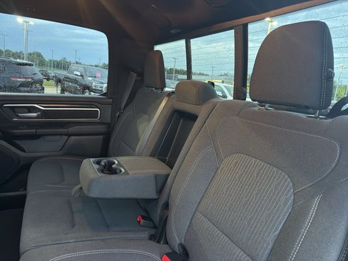 Used 2023 RAM 1500 Big Horn AWD/4WD image 35