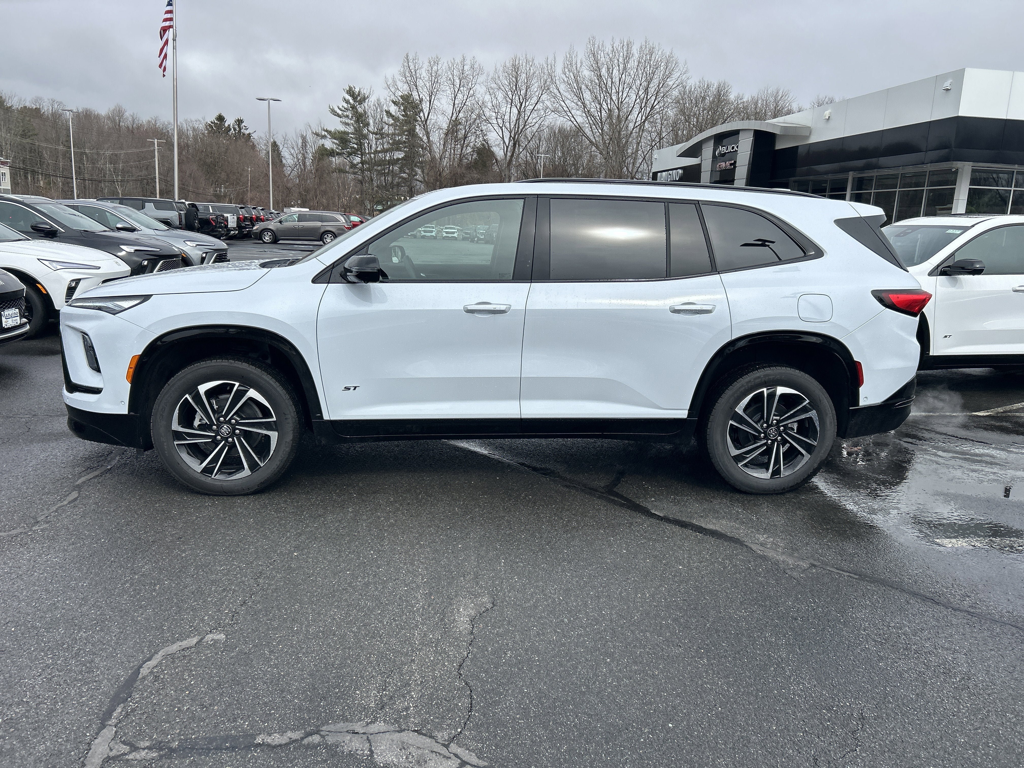New 2026 Buick Enclave Sport Touring AWD/4WD image 2