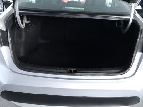 Used 2022 Toyota Corolla LE image 30