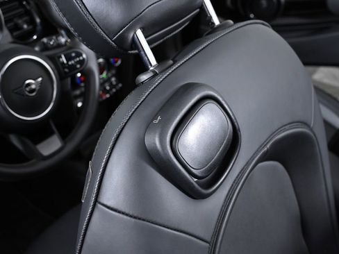 Certified 2024 MINI Cooper S image 30