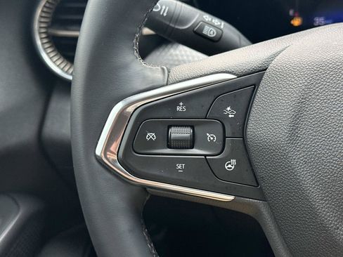 Certified 2025 Chevrolet Trax ACTIV w/ Driver Confidence Package FWD image 22